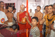 Ramachandra Jeeyar continuous Bhiksha yatra