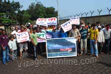 Agitation against VPT over pollution