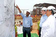 Equipment Erection of secondary metallurgy facilities.