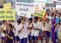 VIZAG PROTESTS AGAINST THE ONGOING WAR