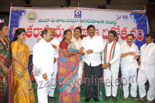 Minister presents Gold coin to Bangaru Lakshmi winner