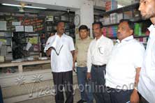 Commissioner inspecting cellars in dabha gardens.