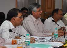 STEEL MINISTER REVIEWS RINL-VSP”s PERFORMANCE