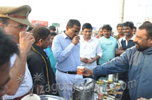 Commissioner taking Ragi malt at Beach Road.