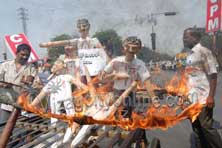 Protests on petro price hike Demand to quit power Effigies burnt at junctions