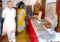 Swetha Mural Art Exhibition at Daspalla Hotel