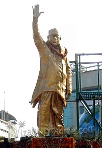 A bronze statue of former MLA Dronamraju Satyanarayana at Siripuram junction.