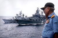 Vice Admiral Sureesh Mehta watching Indra 2005