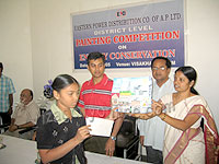 Municipal Commissioner distributing the prizes