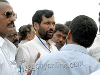 Steel Minister Mr. Paswan addressing the media