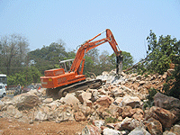 Road widening at Siripuram