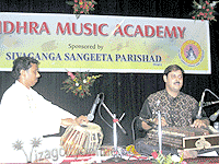 'Santoor' maestro, Sri Sandeep Chaterjee and tabla vadak